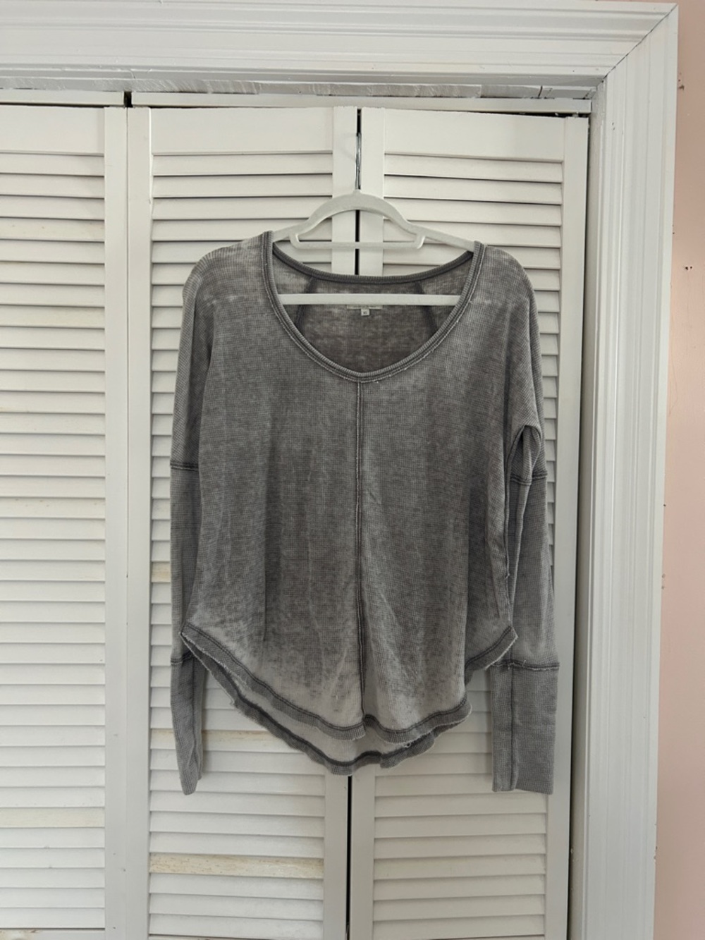 Lucky Brand Washed Gray V-Neck Pullover Shirt